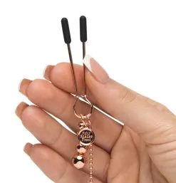 Fifty Shades Of Grey Fifty Shades Freed - All Sensation Chain Nipple Clamps 11 Fifty Shades Of Grey Fifty Shades Freed - All Sensation Chain Nipple Clamps -Ideas para regalos comercio 1625146841.05321930000 4